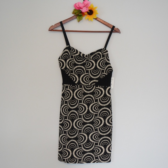 Free People Dresses & Skirts - Free People Swirl Design Cocktail Mini Dress Sheer